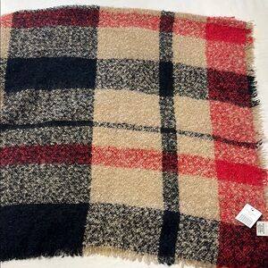 Plaid Wool Scarf in Red and Black